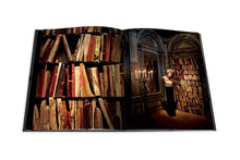 Load image into Gallery viewer, Le Cabinet de Curiosites