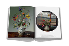 Load image into Gallery viewer, Flowers: Art & Bouquets