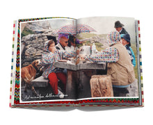Load image into Gallery viewer, Missoni Family Cookbook
