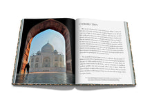 Load image into Gallery viewer, Mosques: The 100 Most Iconic Islamic Houses of Worship (SE)
