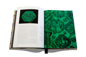 Beyond Extravagance: A Royal Collection of Gems and Jewels (Deluxe Edition)